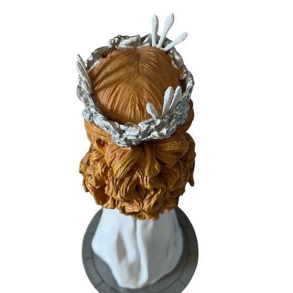 The princess bride buttercup shakems premium motion statue Bobblehead 2012 - Picture 3 of 6